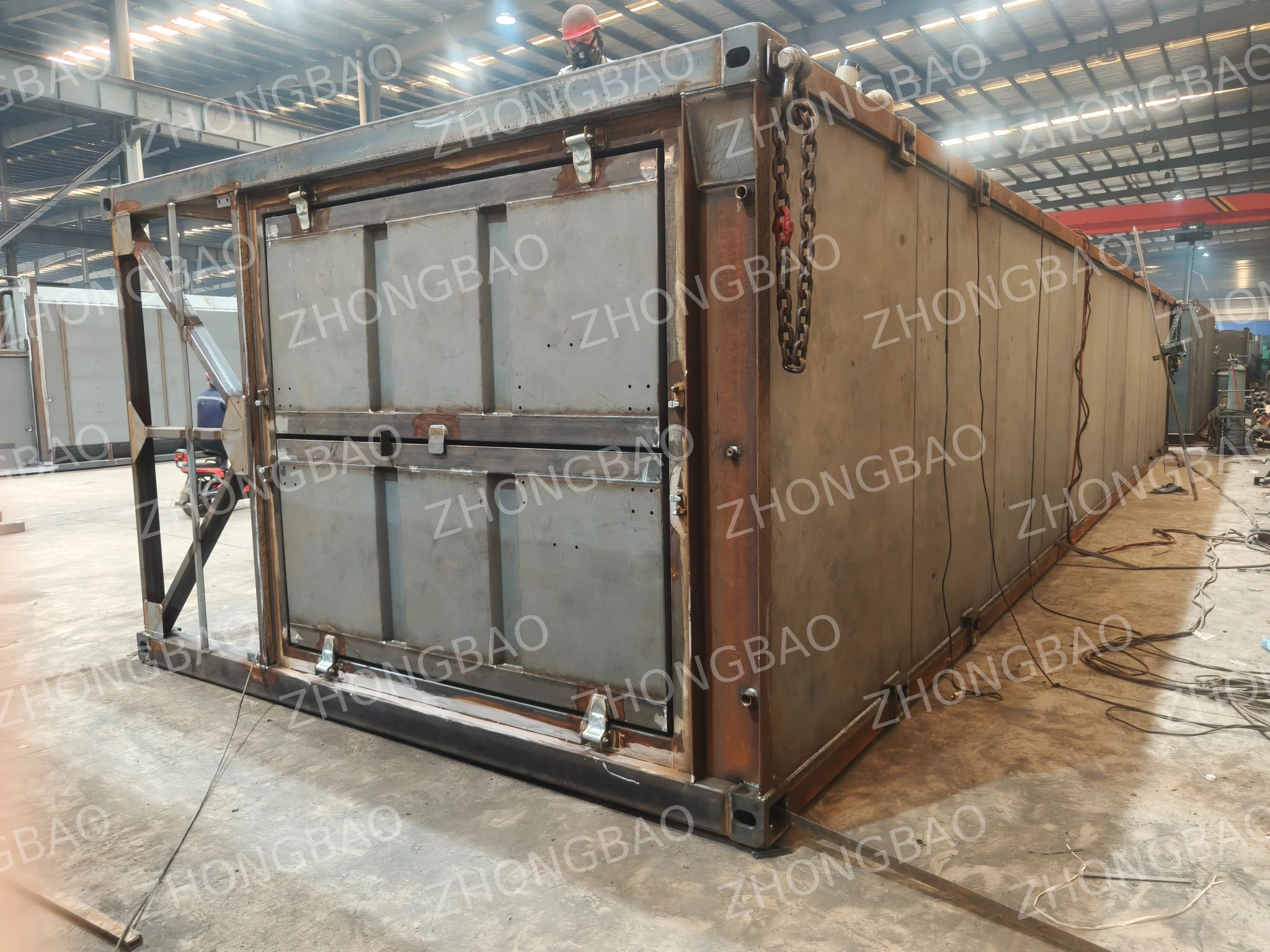 Integrated equipment compartment under fabrication